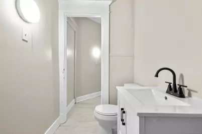 37 Plaza Avenue, Waterbury, CT 06710 - Photo 14