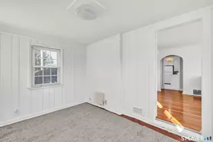 124 Stiles St, Stratford, CT 06614 - Photo 18