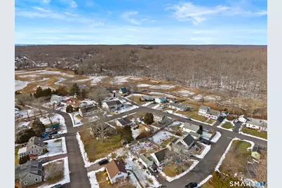 3 Sunnieside Drive, East Lyme, CT 06357 - Photo 20