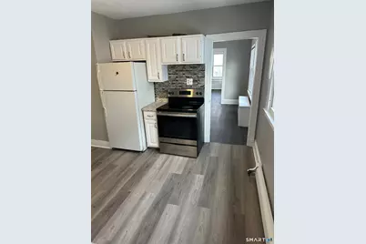 59 Sherbrooke Avenue, Hartford, CT 06106 - Photo 12