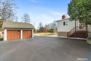 98 Comstock Hill Ave, Norwalk, CT 06850 - Photo 36