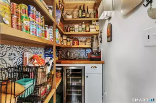 98 Comstock Hill Ave, Norwalk, CT 06850 - Photo 22