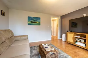 28 Elaine Dr, East Windsor, CT 06016 - Photo 6