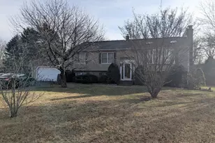 14 Hansen Farm Rd, North Haven, CT 06473 - Photo 1