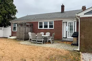 855 Pequot Ave, New London, CT 06320 - Photo 10