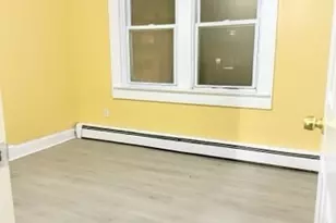 20 Dean St, Stamford, CT 06902 - Photo 12