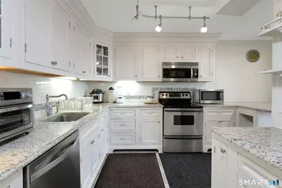 143 Hoyt Street #5L, Stamford, CT 06905 - Photo 6