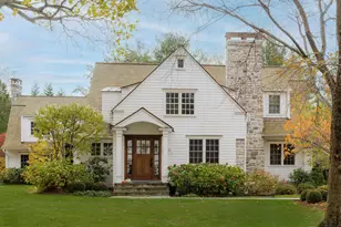 24 Compo Pkwy, Westport, CT 06880 - Photo 2