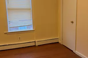 50 York St, Hartford, CT 06106 - Photo 6