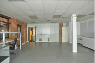 549 Howe Avenue, Shelton, CT 06484 - Photo 6