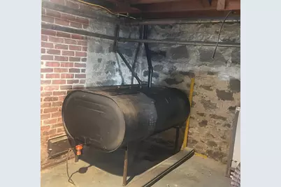 16 Holbrook Court, Ansonia, CT 06401 - Photo 40