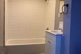 50 York St, Hartford, CT 06106 - Photo 2