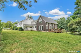 137 Rockwell Rd, Bethel, CT 06801 - Photo 4