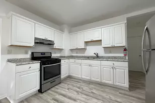 19 Townsend St, New Haven, CT 06511 - Photo 2