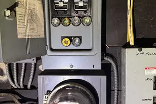 35 Burton St, Hartford, CT 06112 - Photo 36