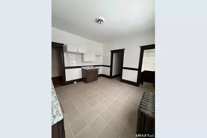 35 Burton Street, Hartford, CT 06112 - Photo 26