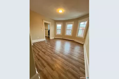 838 Capitol Avenue #3rd floor, Hartford, CT 06106 - Photo 1