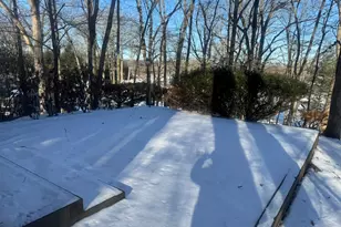 33 Wood Pond Rd, West Hartford, CT 06107 - Photo 38