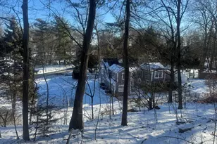 33 Wood Pond Rd, West Hartford, CT 06107 - Photo 36