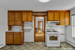 25 Rose Hill Rd, Branford, CT 06405 - Photo 6
