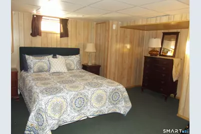 16 Overlook Avenue, Groton, CT 06355 - Photo 10