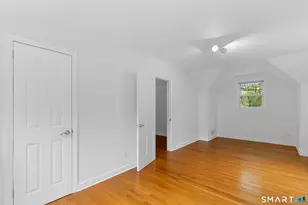 190 E Rocks Rd, Norwalk, CT 06851 - Photo 32