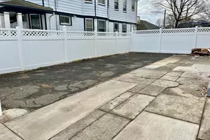 2449 North Ave, Bridgeport, CT 06604 - Photo 12