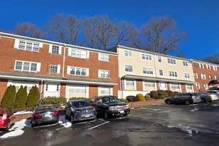 50 Greenhouse Rd, Bridgeport, CT 06606 - Photo 2