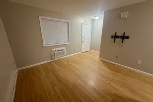 21 Oak Ave Ext, Torrington, CT 06790 - Photo 10