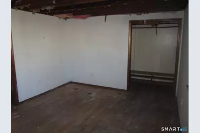 37 Graham Road, East Hartford, CT 06118 - Photo 12