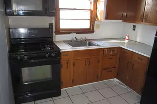 37 Graham Rd, East Hartford, CT 06118 - Photo 18