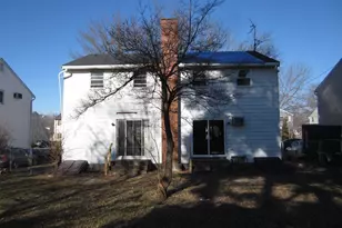 37 Graham Rd, East Hartford, CT 06118 - Photo 4