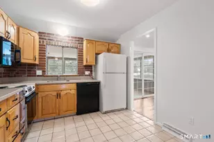 293 Sigwin Dr, Fairfield, CT 06824 - Photo 18