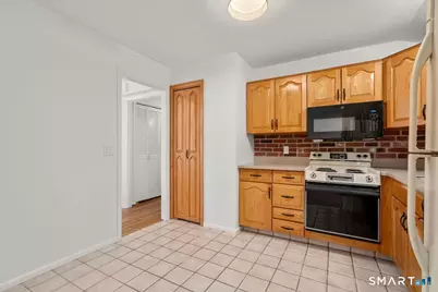 293 Sigwin Drive, Fairfield, CT 06824 - Photo 20