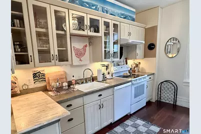 137 Water Street #2, Stonington, CT 06378 - Photo 10