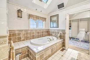 24 Brierwood Dr, Orange, CT 06477 - Photo 18