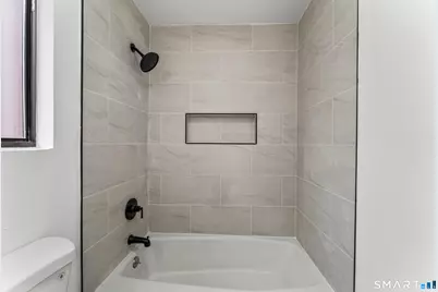 100 Maple Tree Avenue #APT 7, Stamford, CT 06906 - Photo 20