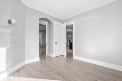 55 Plaza Avenue, Waterbury, CT 06710 - Photo 12