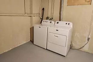 617 Center St, Manchester, CT 06040 - Photo 18