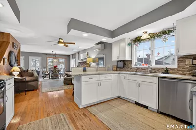 10 East Shore Avenue, Groton, CT 06340 - Photo 12