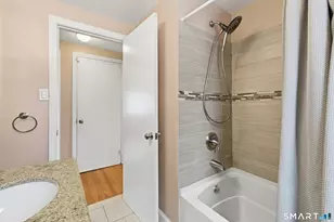 74 Lancaster Rd, West Hartford, CT 06119 - Photo 14