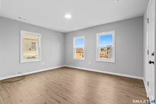 173 Shaw St, New London, CT 06320 - Photo 6