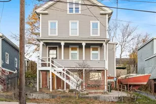 71 Blackhall St, New London, CT 06320 - Photo 14