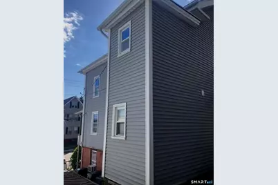 71 Blackhall Street, New London, CT 06320 - Photo 16