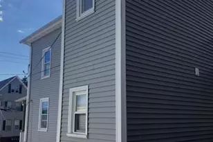 71 Blackhall St, New London, CT 06320 - Photo 16