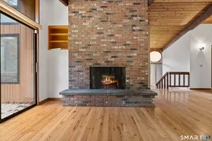 16 Longview Ave, Waterford, CT 06385 - Photo 12