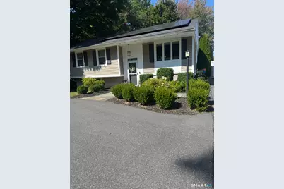 154 Glenwood Terrace, Middletown, CT 06457 - Photo 2