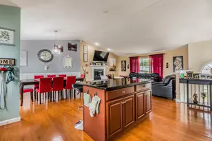 4 Wintergreen Ln, Naugatuck, CT 06770 - Photo 6