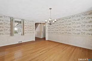 15 Garland Rd, West Hartford, CT 06107 - Photo 8