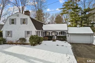 15 Garland Rd, West Hartford, CT 06107 - Photo 2